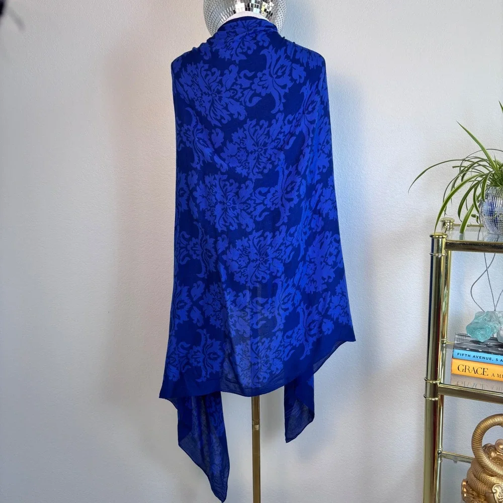 Stella & Dot Cobalt Blue Damask Floral Oversized Scarf Wrap Shawl 68x38